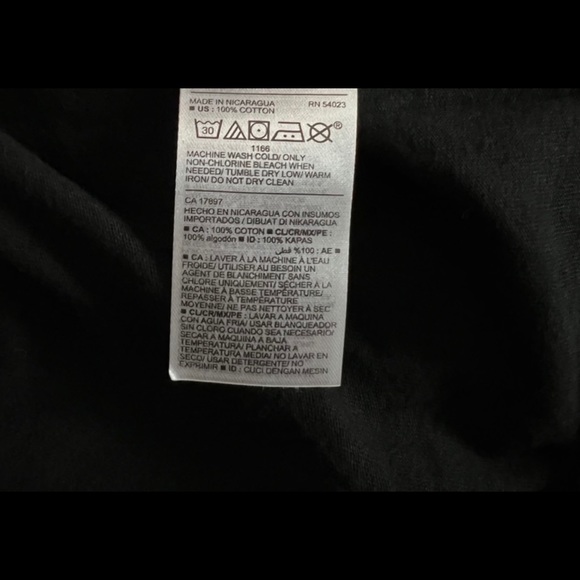 COBRA KAI "BITE LIKE AN EAGLE"  "EAGLE FANG KARATE" SIZE SMALL OLD NAVY - Picture 3 of 6